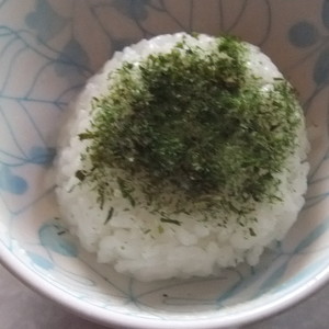 青のりとゴマの磯辺おにぎり レシピ 作り方 By Naococoa28 クックパッド 簡単おいしいみんなのレシピが352万品