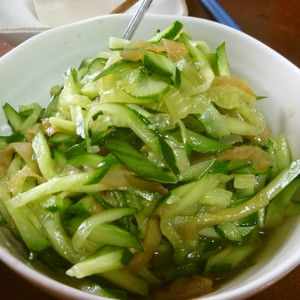 きゅうりと塩くらげの和え物 レシピ 作り方 By さち0218 クックパッド 簡単おいしいみんなのレシピが371万品