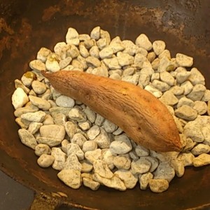 おうちで本格石焼き芋 レシピ 作り方 By Oyuk クックパッド 簡単おいしいみんなのレシピが370万品