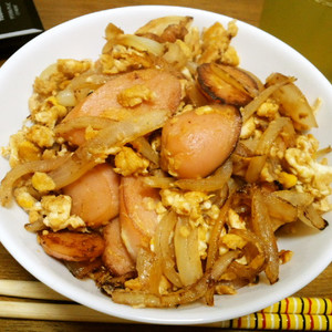 魚肉ソーセージの卵とじ丼 レシピ 作り方 By まぁちゃん ましゃ クックパッド 簡単おいしいみんなのレシピが366万品