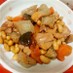 水煮大豆と鶏肉と野菜の煮物