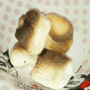 サクとろ 焼きマシュマロ レシピ 作り方 By Huiyeon クックパッド 簡単おいしいみんなのレシピが355万品