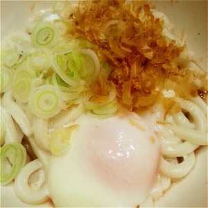 簡単 ぶかっけうどん 温泉卵のせ レシピ 作り方 By Risabo クックパッド 簡単おいしいみんなのレシピが353万品