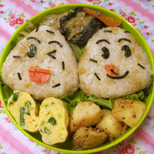 キャラ弁 おにぎりせんべいクン レシピ 作り方 By Haru Shin クックパッド 簡単おいしいみんなのレシピが366万品