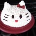 ボールでキティちゃんの立体キャラケーキ