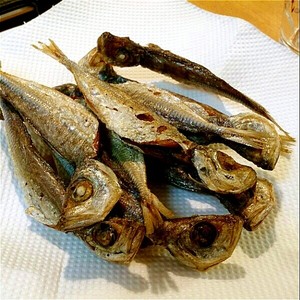 小鯵の干物の素揚げ レシピ 作り方 By Naomamas クックパッド 簡単おいしいみんなのレシピが361万品