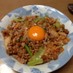 カフェのキムチ納豆ひき肉丼(^-^)