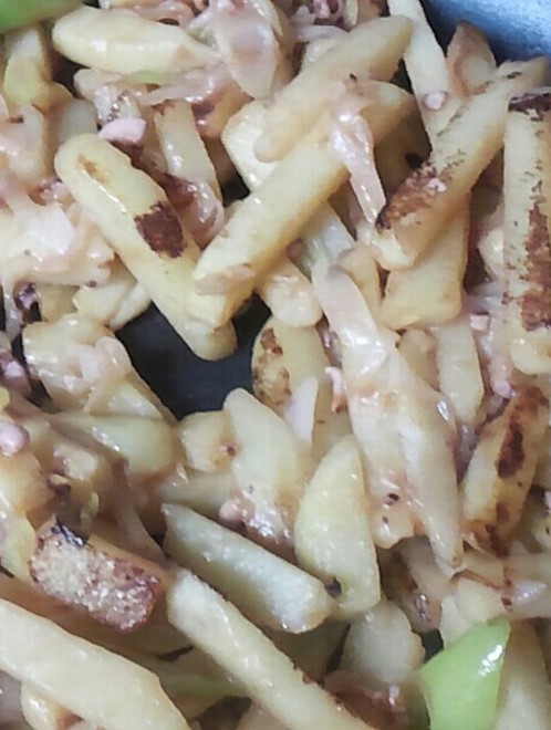 じゃがバターの塩辛ソテー レシピ 作り方 By ジブリカフェ クックパッド 簡単おいしいみんなのレシピが375万品
