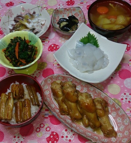夕食 手羽元の甘辛煮