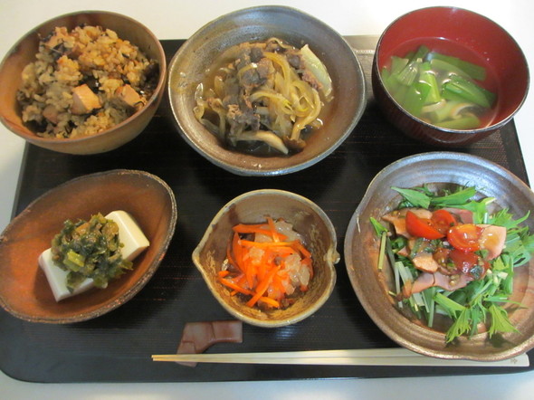 鰹の炊き込みご飯にカルパッチョの晩ご飯♡