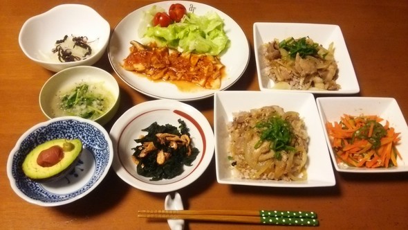 *美味しい豚丼の夕食*