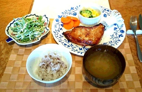「ローストチキン」メインの献立