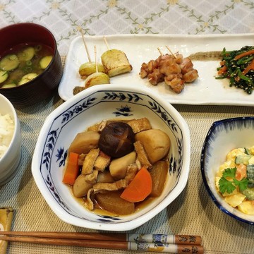 4/27☆根菜の煮物がメインの晩御飯