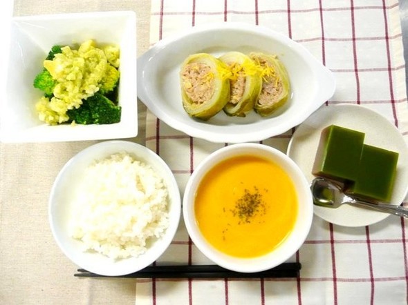 白菜ロールとキャロットポタージュの定食