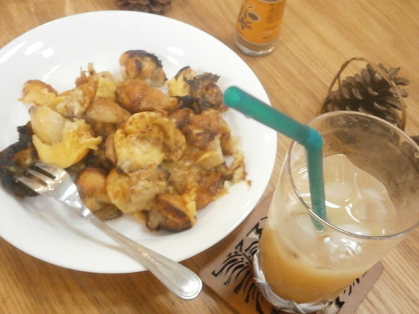 インドネシアのスイーツで夜食160803