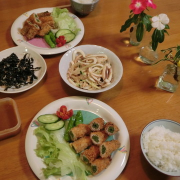 ニンニクの芽の豚肉巻きフライの夕ご飯