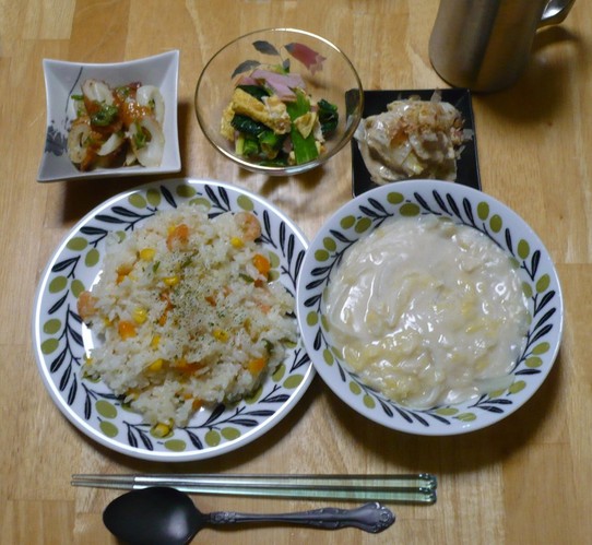 炊飯器でピラフの夕食♪