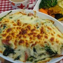 4148aff3d7b7687b5a8867d7011490bd