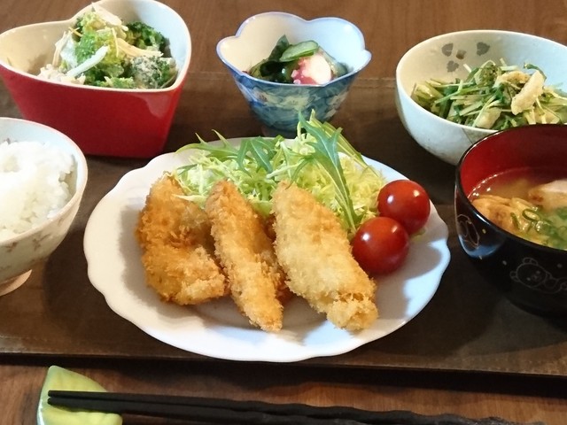 柔らかいチキンカツで晩ごはん By まんまるまうちゃん クックパッド みんながのせた献立