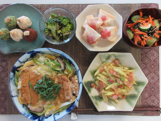 おいし ぃ かつ丼 カツ煮 By Rokko クックパッド みんながのせた献立