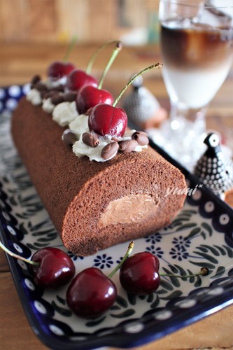 おやつに✤シフォンのチョコロールケーキ✤