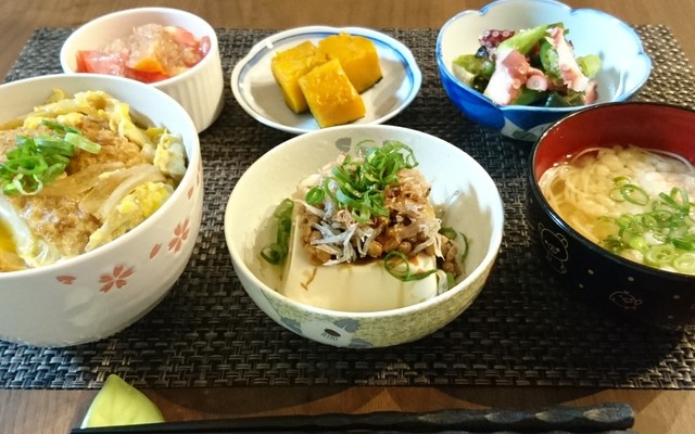 爆弾丼 あうすーぷ