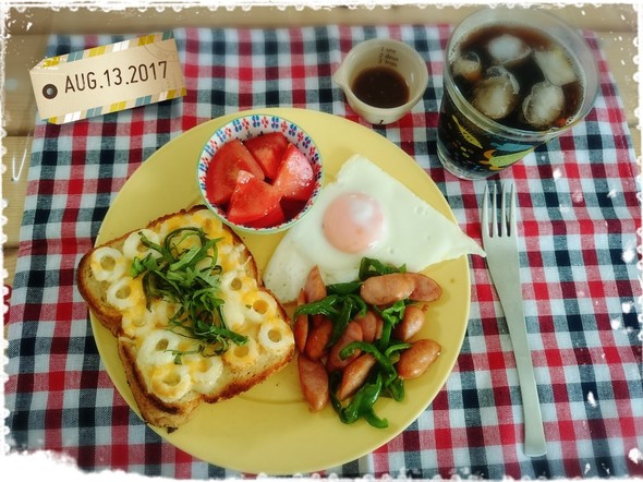 お腹が空いた!大満足ボリューム朝食♬