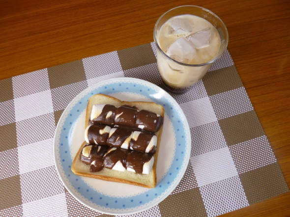 チョコマシュマロトーストのおやつ❤
