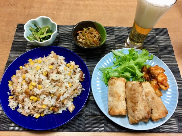 キャベツとひき肉の春巻きで晩酌♡