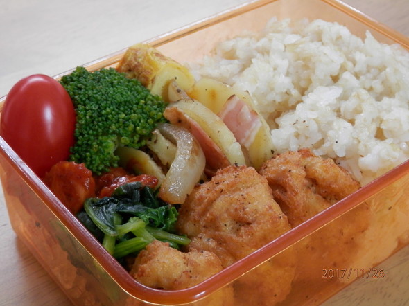 豆腐と挽肉のチキンナゲット弁当