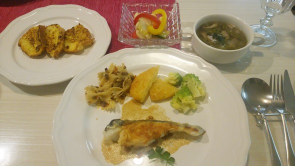 タラのムニエルとフレンチトースト