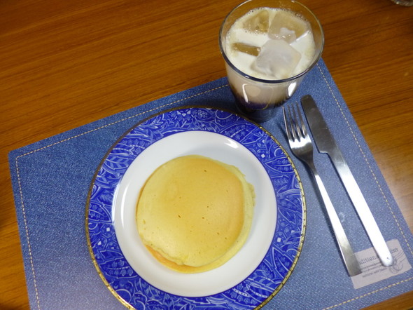 簡単過ぎる高級パンケーキのお昼❤