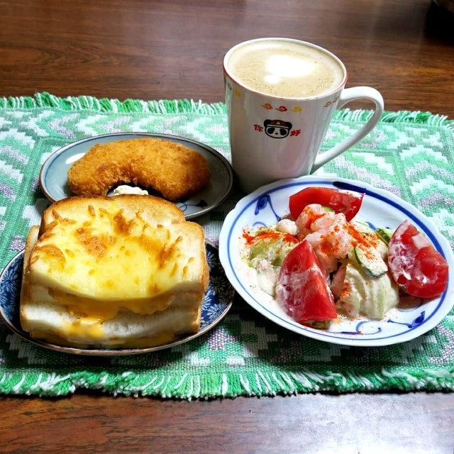 ツナチーズサンド 海老プリカツ 他 By 春菜食堂y クックパッド みんながのせた献立