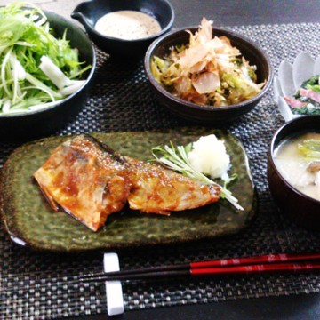 サバの味噌煮と野菜たっぷり⁂晩ご飯⁂