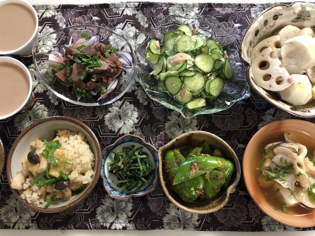 たもぎ茸と豆腐と大葉の味噌汁 By Rokko クックパッド みんながのせた献立
