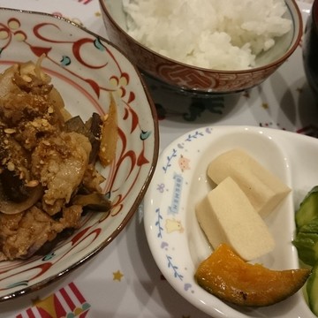 なすと豚の生姜焼き×小松菜と海苔の味噌汁
