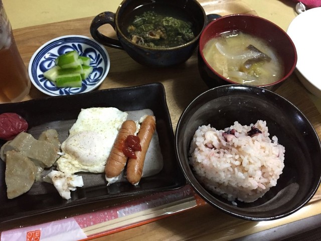 タバコニシ煮 亀の手味噌汁 タコ飯 By Peacifist クックパッド みんながのせた献立