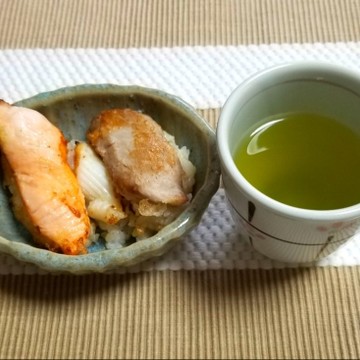 お寿司の天ぷら　緑茶
