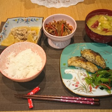 夕食 塩鯖の胡麻マヨ焼き