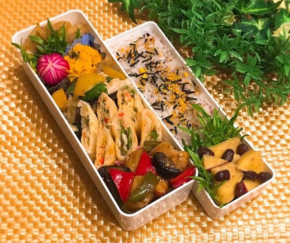 焼き春巻き☆カニかま、ツナ、キャベツ入り