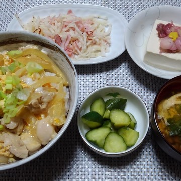 2019/9/18親子丼と中華スープ