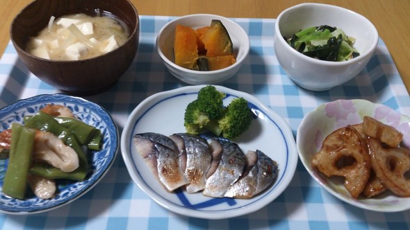 炙り〆サバと蓮根の黒酢あん他