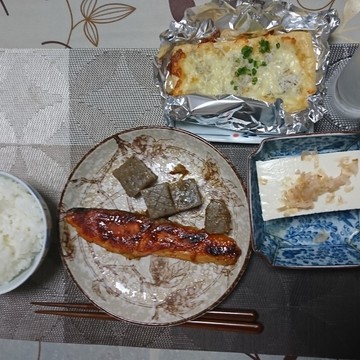 *本日の晩ご飯～秋鮭の生姜焼き*