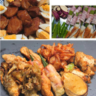 豚の角煮と天ぷらいっぱいの晩ご飯