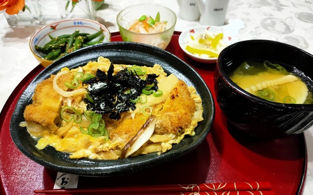 カツ煮 カツ丼の献立 クックパッド 簡単おいしいみんなのレシピが367万品