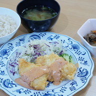 白身魚のフリット　サルサマヨソース定食