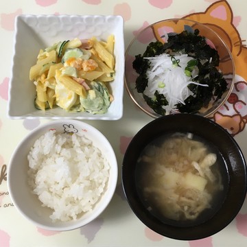 サラダ２種でランチ＾＾