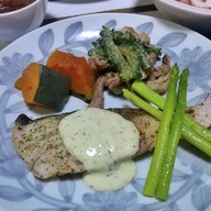 鰤ソテー大蒜マヨソース添えで晩ごはん