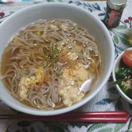 日本蕎麦の卵とじのお昼ご飯