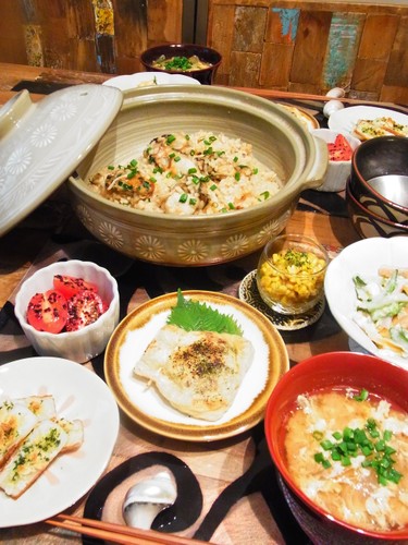 「牡蠣×柿」で旬な晩ごはん